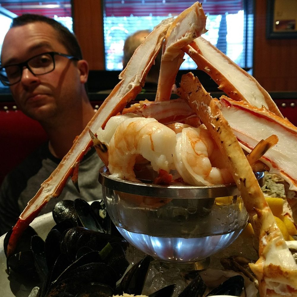 Salut - French Near Me - Edina, Minnesota