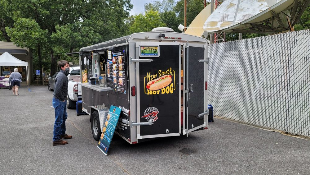NEW SOUTH HOT DOG & SUSHI FOOD TRUCK Updated August 2024 26 Photos