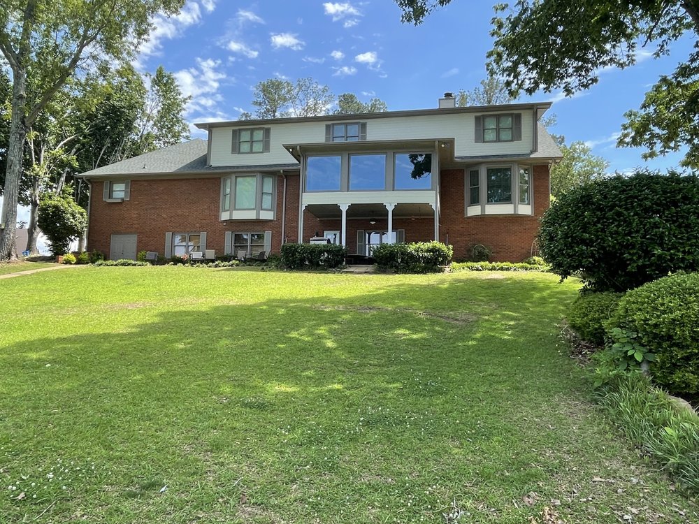 Slide of Alabama Roof Detectives