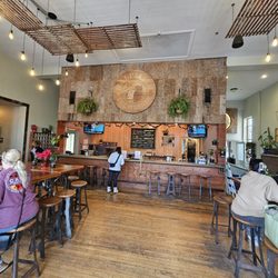 Halpatter's - The bar