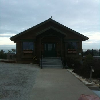 The Country Cabin - Diners Near Me - Hiawatha, Kansas The Country Cabin - Diners Near Me - Hiawatha, Kansas