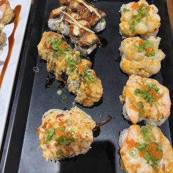 Sake 2 Me Sushi - Sushi Bars Near Me - Cerritos, California Sake 2 Me Sushi - Sushi Bars Near Me - Cerritos, California