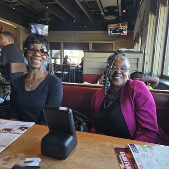 Chili's - Got my mom and auntie with me for a snack - American Near Me - Carson, California Chili's - Got my mom and auntie with me for a snack - American Near Me - Carson, California
