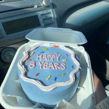 Kymoto Co - Custom Cakes Near Me