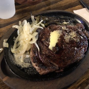 Hard Eight BBQ - Barbeque Near Me - The Colony, Texas
