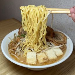 6. Shiro Miso Cha-shu Ramen 6. Shiro Miso Cha-shu Ramen