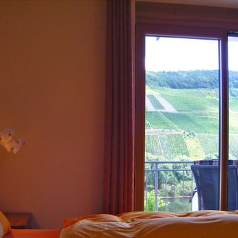 Weingut Arns - Wineries Near Me - Reil, RP
