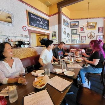 Fradelizio's in Fairfax - a group of people sitting at a table - Italian Near Me - Fairfax, California Fradelizio's in Fairfax - a group of people sitting at a table - Italian Near Me - Fairfax, California