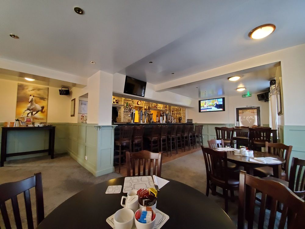 WHITE HORSE TAVERN Updated October 2024 12 Photos New Road