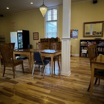 Blue Hat Coffee - Bakeries Near Me - Farmington, Michigan
