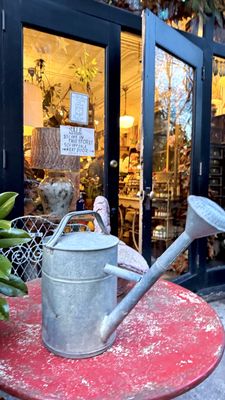 John Derian Company Inc by null