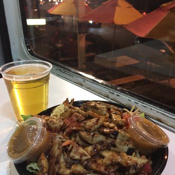 Carney's Restaurant - Burgers Near Me - Los Angeles, California