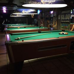 Jimmagan's - Pool tables
