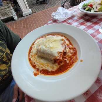 Vinny Vanucchi's - Italian Near Me - Galena, Illinois Vinny Vanucchi's - Italian Near Me - Galena, Illinois