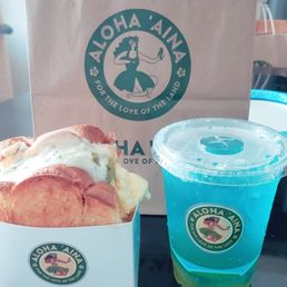 Avocado Go Green Toast ($7.50) blueberry lemonade ($5)