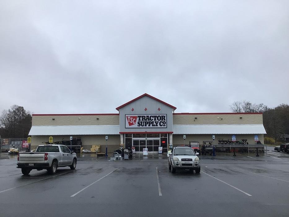 TRACTOR SUPPLY 391 N Main St, Woodruff, South Carolina Pet Stores