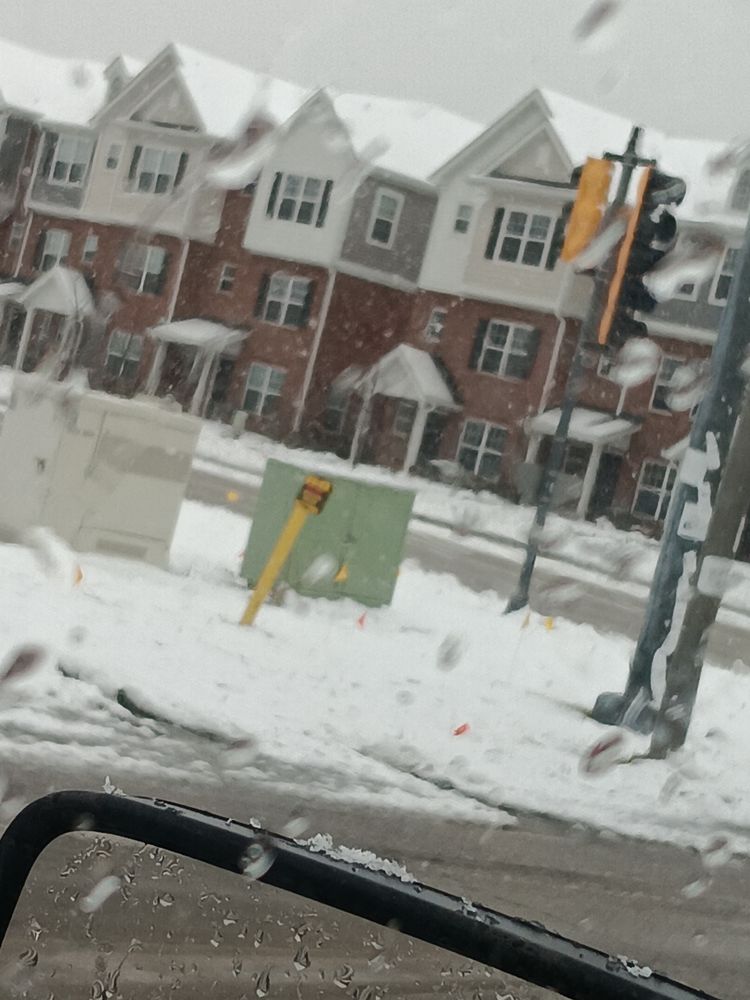 Slide of Luis Outdoor Services