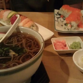 Kenko Ya - Wakame Soba, Rainbow Roll, & California Supreme - Japanese Near Me - Kaneohe, Hawaii