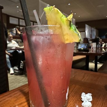 Red Lobster - Lobster punch drink - Seafood Near Me - Oak Lawn, Illinois