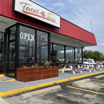 TACOS 4 EVER - Updated January 2026 - 24 Photos & 19 Reviews - 2108 S