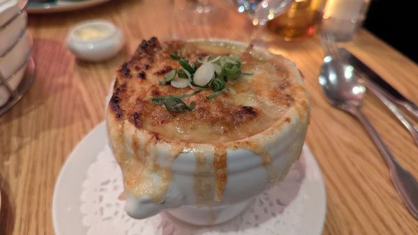 Le Pois Penche by null Le Pois Penche by null