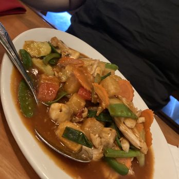 Sivalai Thai Cuisine - Sweet & Sour Chicken - Thai Near Me - Dartmouth, Massachusetts Sivalai Thai Cuisine - Sweet & Sour Chicken - Thai Near Me - Dartmouth, Massachusetts