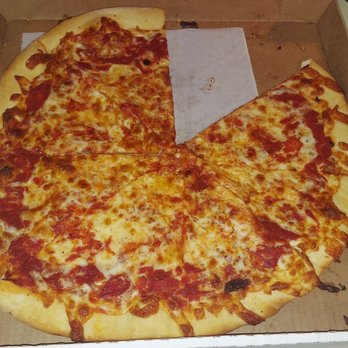 Mombo's Pizza - Pizza Near Me - Sebastopol, California Mombo's Pizza - Pizza Near Me - Sebastopol, California