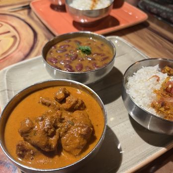 Sanaa - Potjie Inspired - butter chicken & rajma masala (red beans!) - Indian Near Me - Lake Buena Vista, Florida Sanaa - Potjie Inspired - butter chicken & rajma masala (red beans!) - Indian Near Me - Lake Buena Vista, Florida
