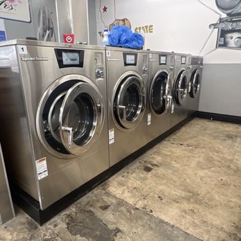 Mr & Mrs Laundry #2 - Medium size machines - Laundry Services Near Me - Los Angeles, California Mr & Mrs Laundry #2 - Medium size machines - Laundry Services Near Me - Los Angeles, California