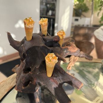 Hau Tree - King salmon poke cornet - Seafood Near Me - Honolulu, Hawaii