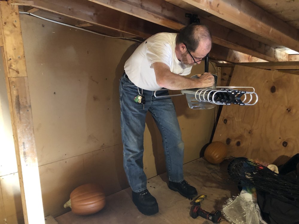 Slide of Working Hands Handyman Services