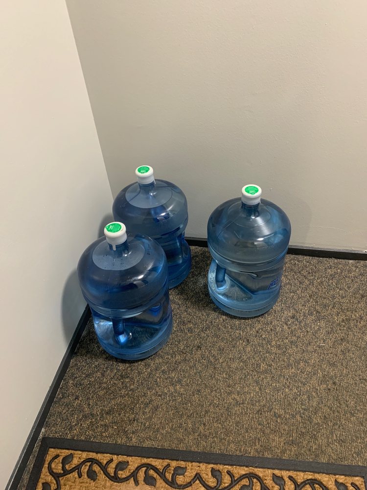 CRYSTAL SPRINGS WATER Updated September 2024 17 Reviews 45 W Noblestown Rd, Carnegie