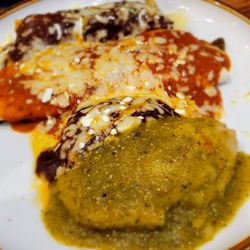 Aguacates Mexican Cantina
