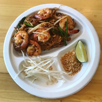 D E Thai Kitchen - Downtown - Shrimp Pad Thai $10 - Thai Near Me - Las Vegas, Nevada D E Thai Kitchen - Downtown - Shrimp Pad Thai $10 - Thai Near Me - Las Vegas, Nevada