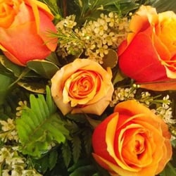 elizabeths garden florist - Cherry Brandy roses