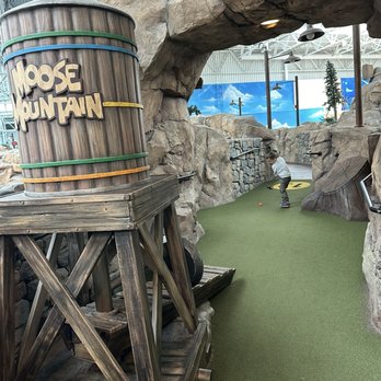 Moose Mountain Adventure Golf - Mini Golf Near Me - Bloomington, Minnesota