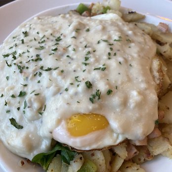Broken Yolk Cafe - Chicken gravy bowl - Breakfast & Brunch Near Me - Fullerton, California