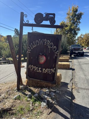 Willowbrook Apple Farm by null