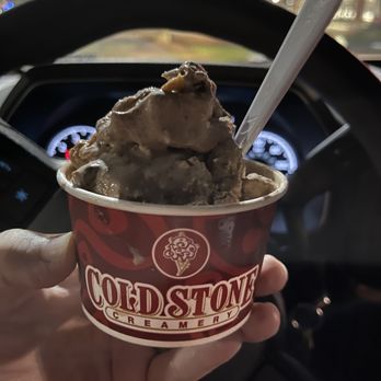 Cold Stone Creamery - Peanut Butter Cup Perfection - Ice Cream & Frozen Yogurt Near Me - Pearland, Texas