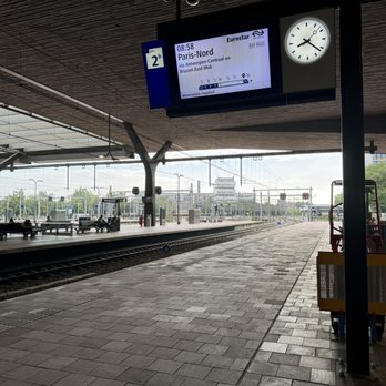 Rotterdam Centraal - Waiting to go to Paris-Nord - Train Stations Near Me - Rotterdam, ZH