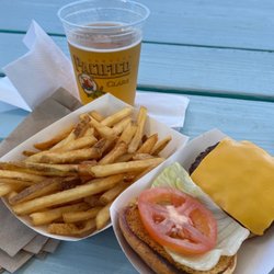 Low Tide Bar - Cheese burger and fries