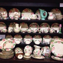 Main Street Antiques - Beautiful plates