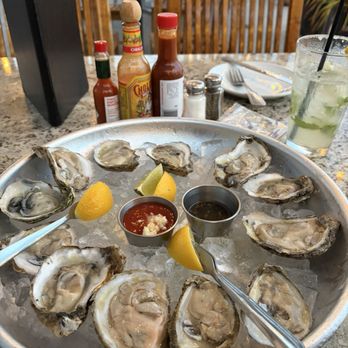 Lighthouse Oyster Bar & Grill - Oysters - Seafood Near Me - Oceanside, California
