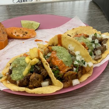 Carmelo's Tacos - Al pastor tacos - Tacos Near Me - Seattle, Washington Carmelo's Tacos - Al pastor tacos - Tacos Near Me - Seattle, Washington