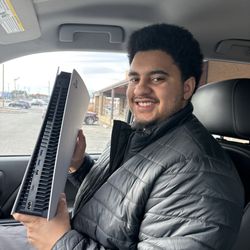 Geek Bro Repair - Darius with his fixed PlayStation