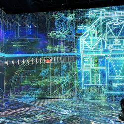 ARTECHOUSE New York - Space inspired