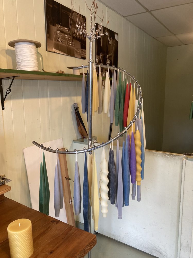 HONEY CANDLE COMPANY Updated August 2024 10 Photos 37 Main St