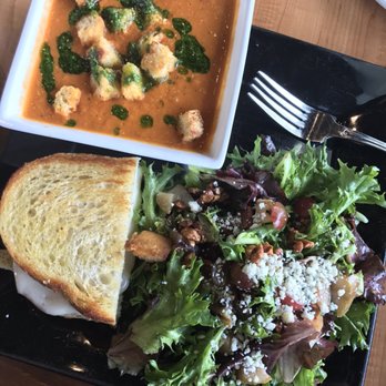 Cafe Murrayhill - Murrayhill Trio w/tomato bisque - Breakfast & Brunch Near Me - Beaverton, Oregon