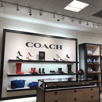 coach outlet tinton falls