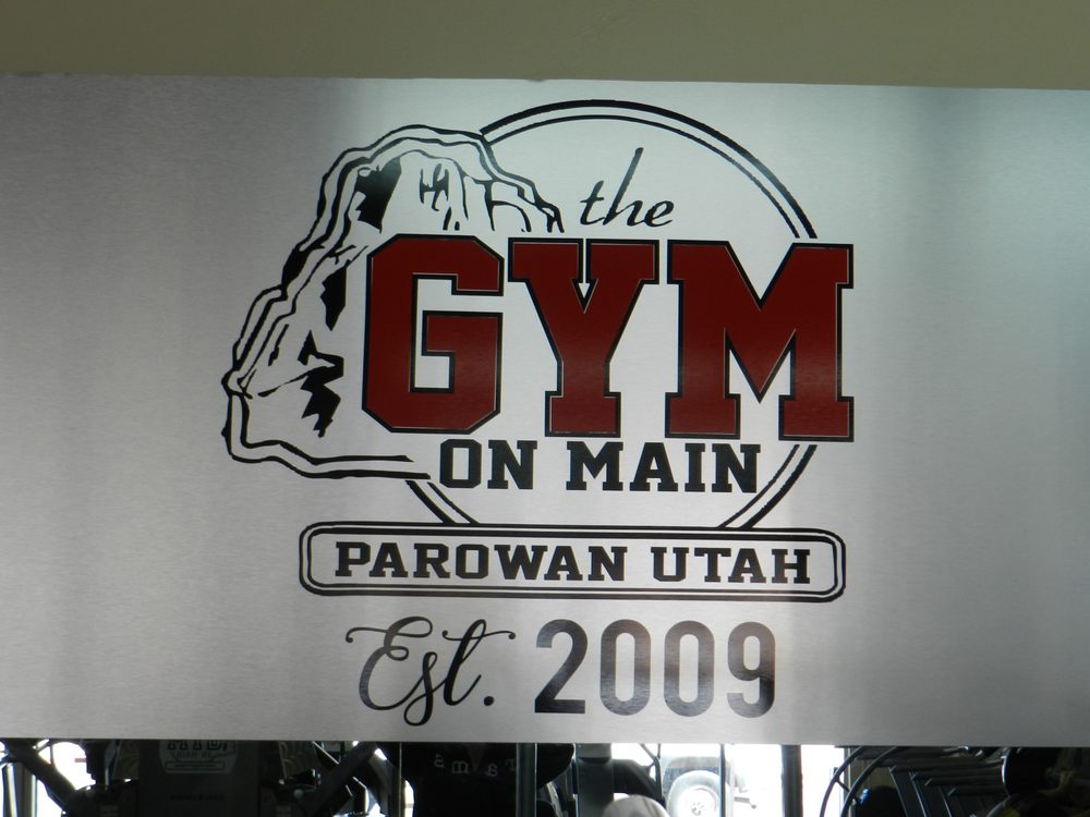 Gym on Main Logo